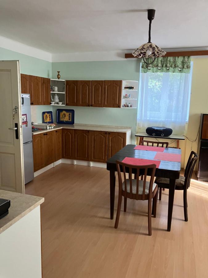 Garden View Apartment ズノイモ エクステリア 写真